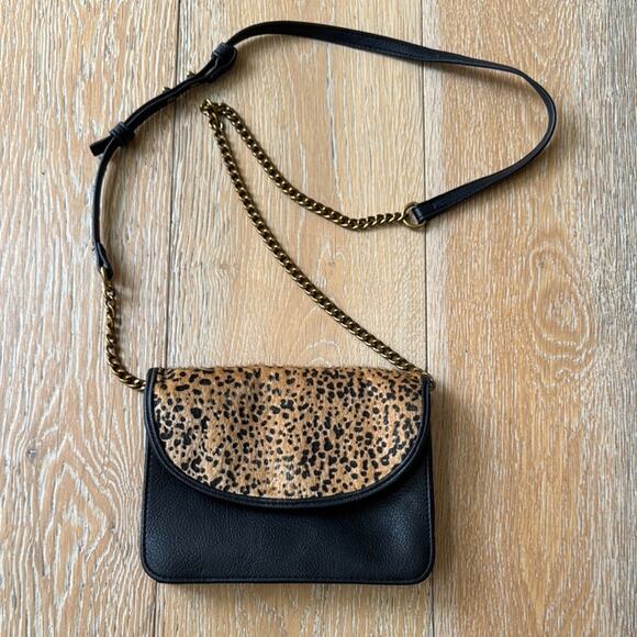 American Eagle Cheetah Print Black Crossbody Bag - Picture 1 of 6